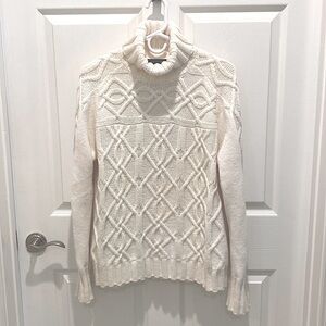 Ann Taylor Ivory/Cream Fisherman Knit Sweater